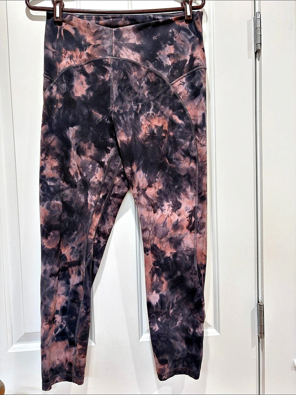 lululemon Tie-Dye Leggings Size 12 Like New
